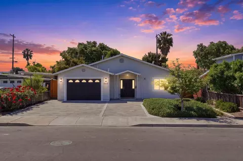 660 Hamilton Ln, Santa Clara, CA 95051