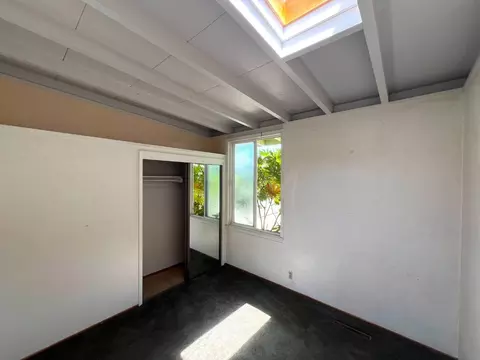 Bedroom - 183 Thompson Sq, Mountain View, CA 94043 photo 4 of 4