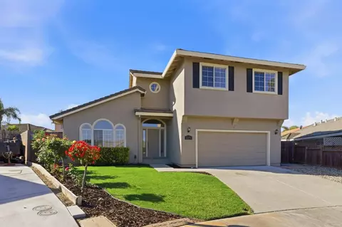 1271 Payette Cir, Hollister, CA 95023
