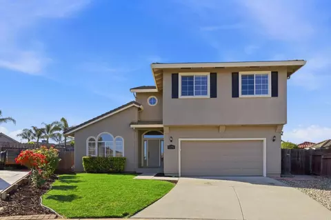 1271 Payette Cir, Hollister, CA 95023