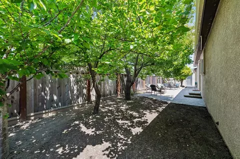 Exterior - 6467 Mirabeau Dr, Newark, CA 94560 photo 4 of 10