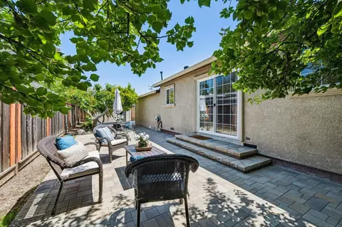 Exterior - 6467 Mirabeau Dr, Newark, CA 94560 photo 5 of 10