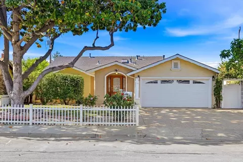 2897 Taper Ave, Santa Clara, CA 95051