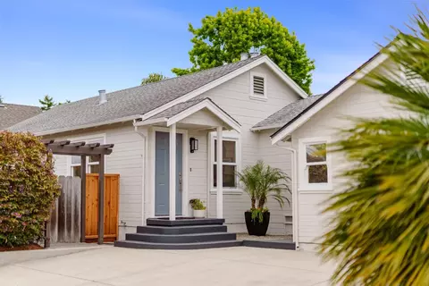 2808 Center St, Soquel, CA 95073