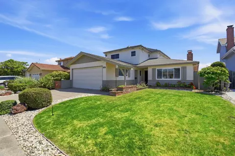 Exterior - 416 Camden Rd, Alameda, CA 94501 photo 2 of 8