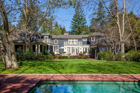 192 Fair Oaks Ln, Atherton, CA 94027