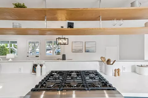 Kitchen - 898 Standish Rd, Pacifica, CA 94044 photo 2 of 5