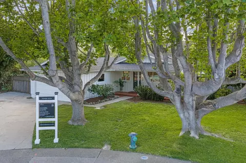 Exterior - 898 Standish Rd, Pacifica, CA 94044 photo 14 of 14
