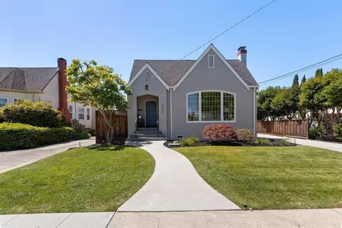 723 Winchester Dr, Burlingame, CA 94010