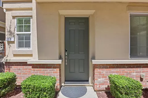 57 Regency Pl, Hayward, CA 94544