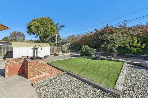 Exterior - 1350 Cherokee Dr, Salinas, CA 93906 photo 6 of 8