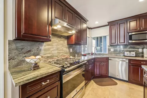 Kitchen - 1350 Cherokee Dr, Salinas, CA 93906 photo 2 of 3