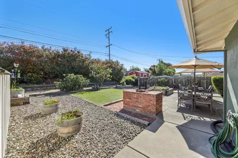 Exterior - 1350 Cherokee Dr, Salinas, CA 93906 photo 3 of 8
