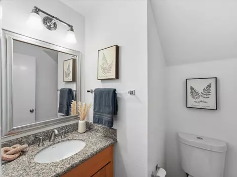 Bath - 84 Shelley Ave, Campbell, CA 95008 photo 1 of 4