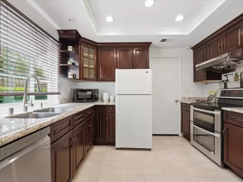 Kitchen - 84 Shelley Ave, Campbell, CA 95008 photo 1 of 2
