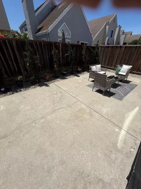 Exterior - 513 Glenmoor Cir, Milpitas, CA 95035 photo 7 of 8