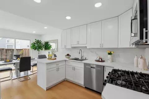 Kitchen - 513 Glenmoor Cir, Milpitas, CA 95035 photo 4 of 4