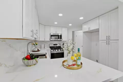 Kitchen - 513 Glenmoor Cir, Milpitas, CA 95035 photo 1 of 4