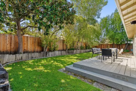 Exterior - 391 Danube Dr, Aptos, CA 95003 photo 3 of 6