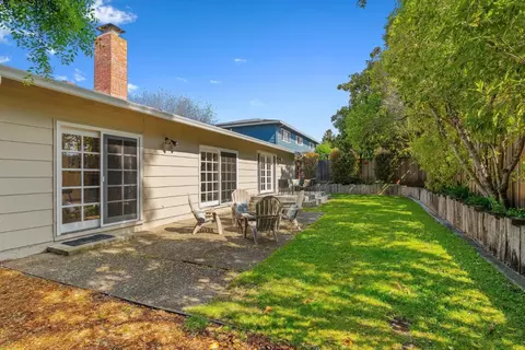 Exterior - 391 Danube Dr, Aptos, CA 95003 photo 4 of 6
