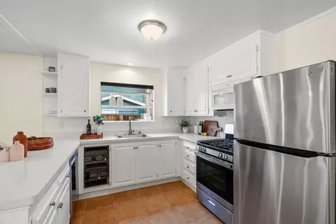 Kitchen - 391 Danube Dr, Aptos, CA 95003 photo 2 of 3
