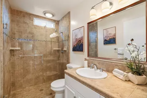 Bath - 391 Danube Dr, Aptos, CA 95003 photo 2 of 2