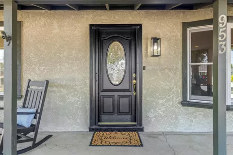 Entry Way - 953 Kenneth Ave, Campbell, CA 95008 photo 1 of 4