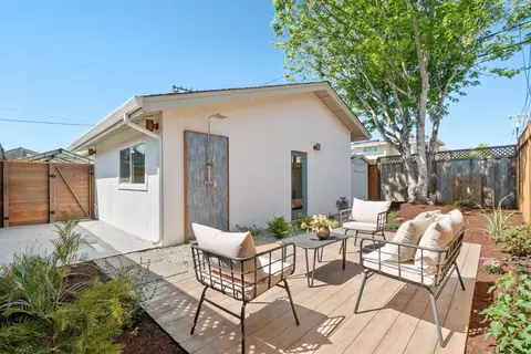 Exterior - 4705 Garnet St, Capitola, CA 95010 photo 6 of 9