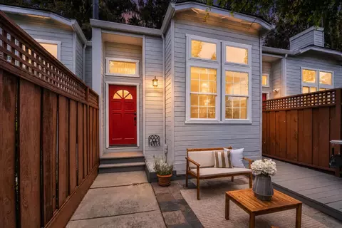 1644 Ocean St, Santa Cruz, CA 95060