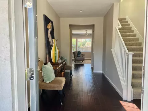 1015 Oak Brook Way, Gilroy, CA 95020 photo 5