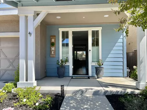 1015 Oak Brook Way, Gilroy, CA 95020 photo 3