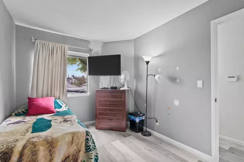 Other - 20917 Locust St D, Hayward, CA 94541 photo 3 of 10