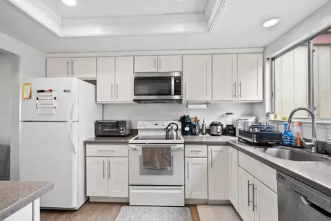 Kitchen - 20917 Locust St D, Hayward, CA 94541 photo 1 of 3