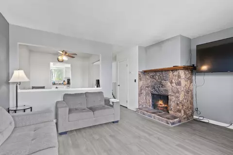 Living - 20917 Locust St D, Hayward, CA 94541 photo 2 of 3