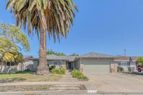 1123 San Angelo Dr, Salinas, CA 93901