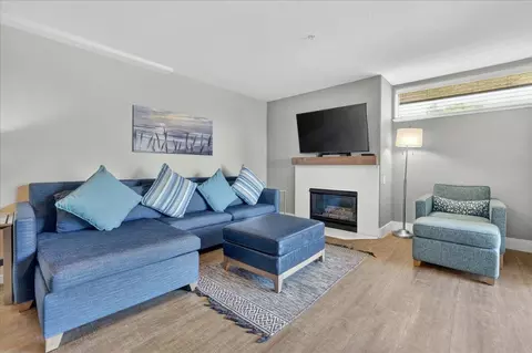 Living - 111 Seascape Resort Dr, Aptos, CA 95003 photo 2 of 5