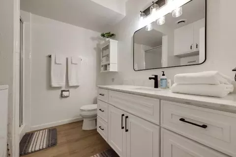 Bath - Undisclosed, Twain Harte, CA 95383 photo 1 of 2