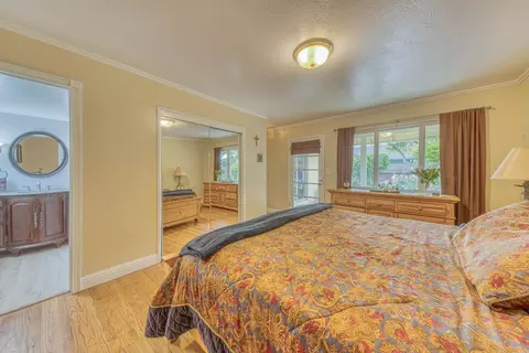 Bedroom - 222 Encinada Dr, Salinas, CA 93901 photo 3 of 7