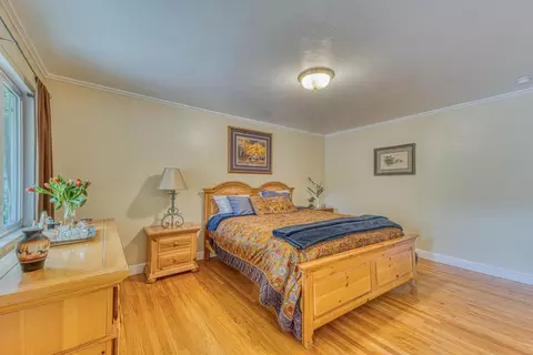 Bedroom - 222 Encinada Dr, Salinas, CA 93901 photo 1 of 7