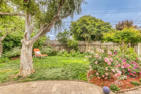 Exterior - 222 Encinada Dr, Salinas, CA 93901 photo 6 of 13