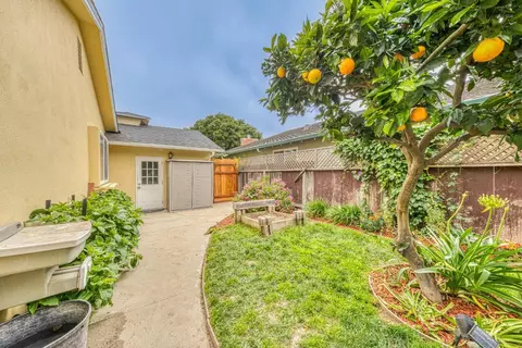 Exterior - 222 Encinada Dr, Salinas, CA 93901 photo 12 of 13