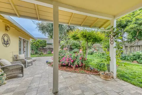 Exterior - 222 Encinada Dr, Salinas, CA 93901 photo 5 of 13