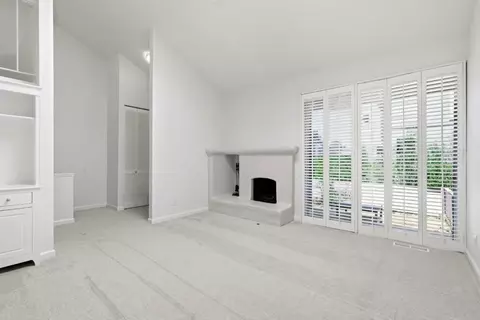Living - 995 Via Tornasol, Aptos, CA 95003 photo 1 of 3