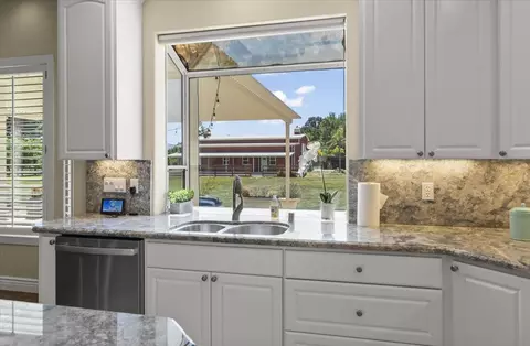 Kitchen - 10531 Korn Ln, Gilroy, CA 95020 photo 5 of 6