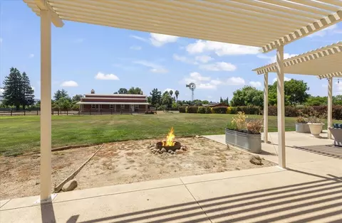 Exterior - 10531 Korn Ln, Gilroy, CA 95020 photo 2 of 18