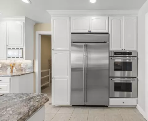 Kitchen - 10531 Korn Ln, Gilroy, CA 95020 photo 3 of 6