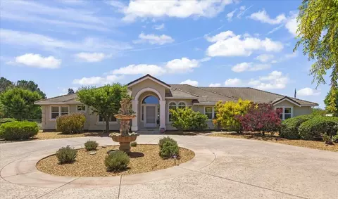 Exterior - 10531 Korn Ln, Gilroy, CA 95020 photo 1 of 18