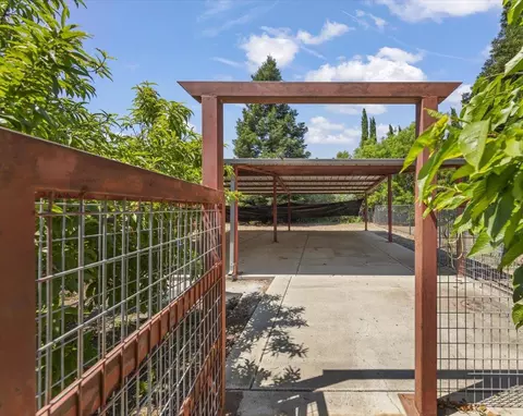Exterior - 10531 Korn Ln, Gilroy, CA 95020 photo 10 of 18