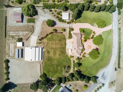 View/Area - 10531 Korn Ln, Gilroy, CA 95020 photo 9 of 12