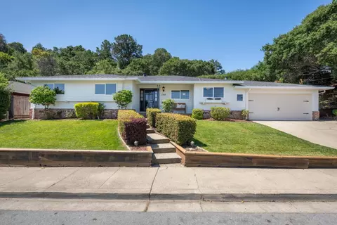 2769 Bromley Dr, San Carlos, CA 94070